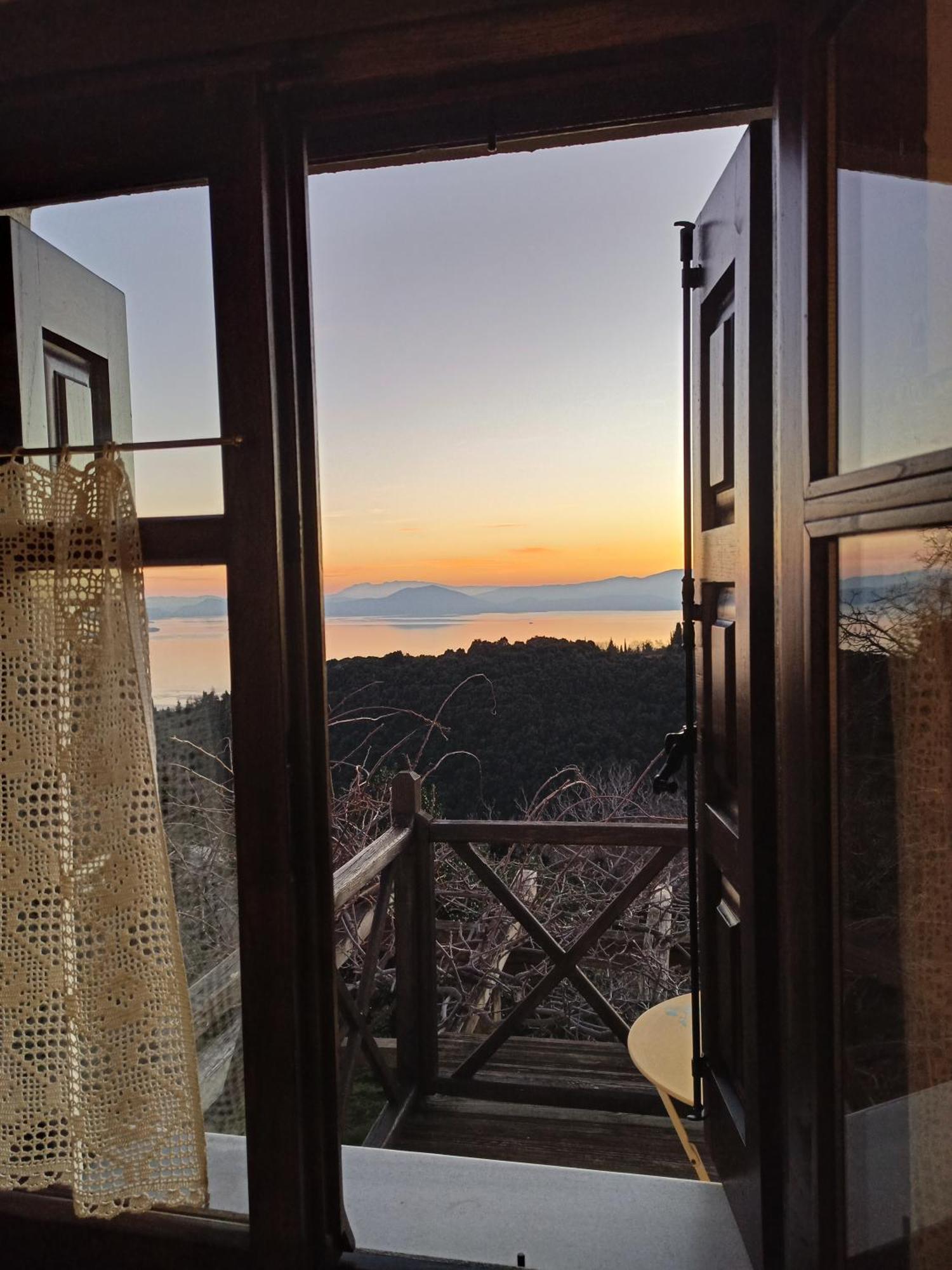 Riga'S Pinakoti Lodge Pinakatai ภายนอก รูปภาพ